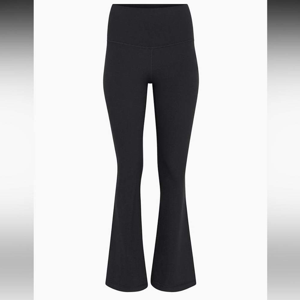 TNA butter cheeky flare high-rise legging